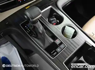 Toyota Sienna 2023 2.5 гидро в Москве № 2062331, миниатюра 9