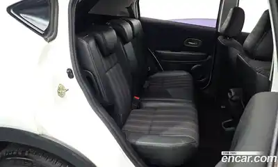 Honda HR-V 2016 1.8 гидро в Москве № 2062714, миниатюра 11