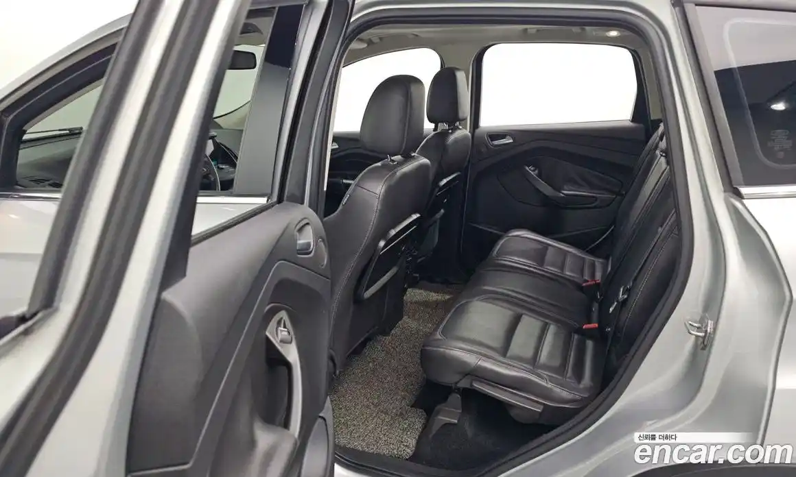 Ford Kuga 2017 2.0 гидро в Москве № 2063577, фото 13
