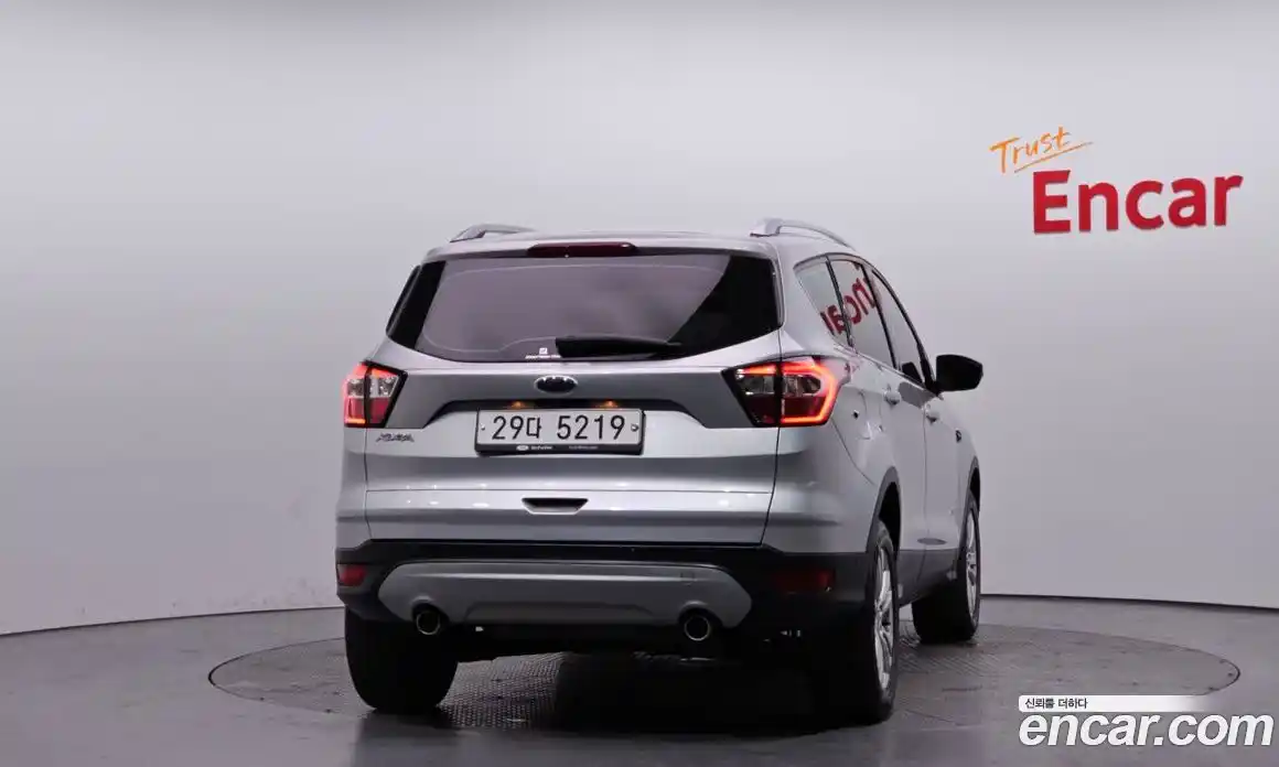 Ford Kuga 2017 2.0 гидро в Москве № 2063577, фото 4