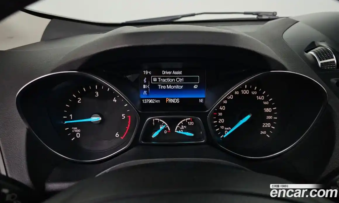 Ford Kuga 2017 2.0 гидро в Москве № 2063577, фото 8