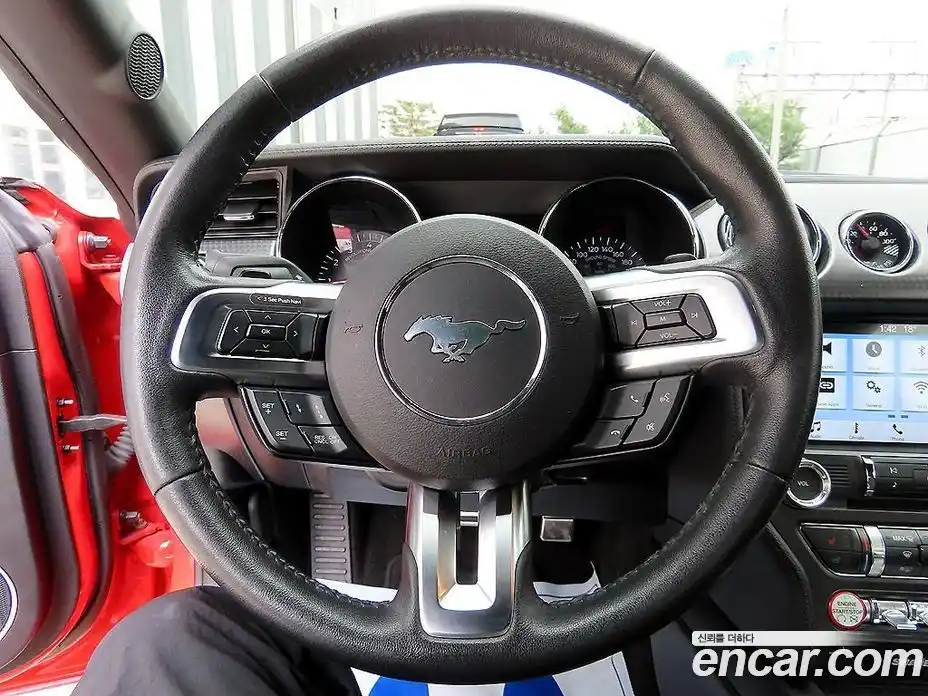 Ford Mustang 2017 2.3 гидро в Москве № 2063767, фото 17