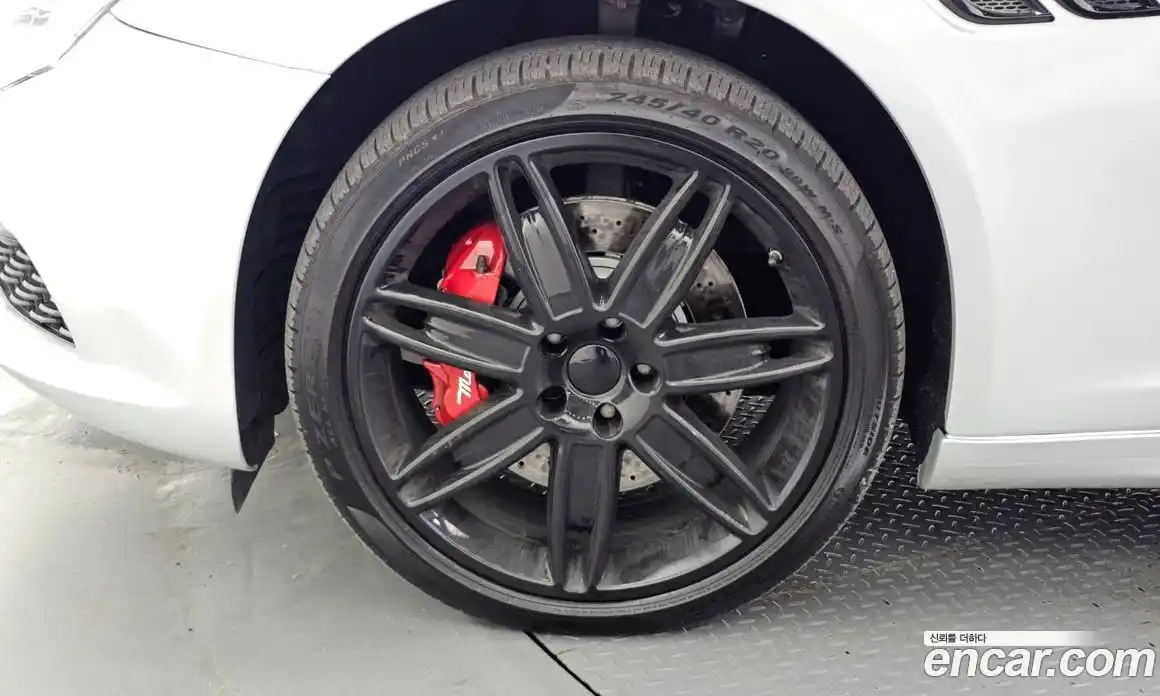 Maserati Quattroporte 2016 3.0 гидро, фото 5