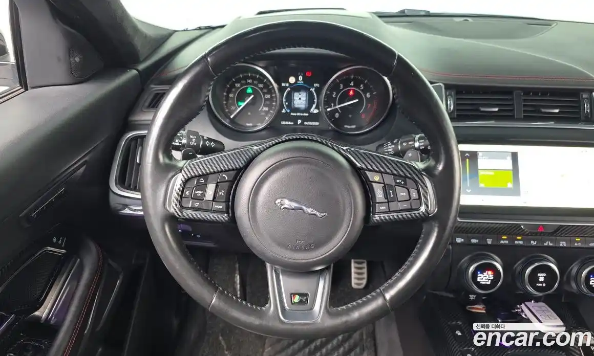 Jaguar E-Pace 2018 2.0 гидро в Москве № 2064646, фото 19