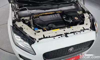 Jaguar E-Pace 2018 2.0 гидро в Москве № 2064646, миниатюра 6