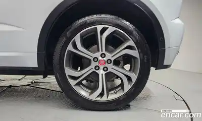 Jaguar E-Pace 2018 2.0 гидро в Москве № 2064646, миниатюра 7