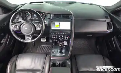 Jaguar E-Pace 2018 2.0 гидро в Москве № 2064646, миниатюра 10
