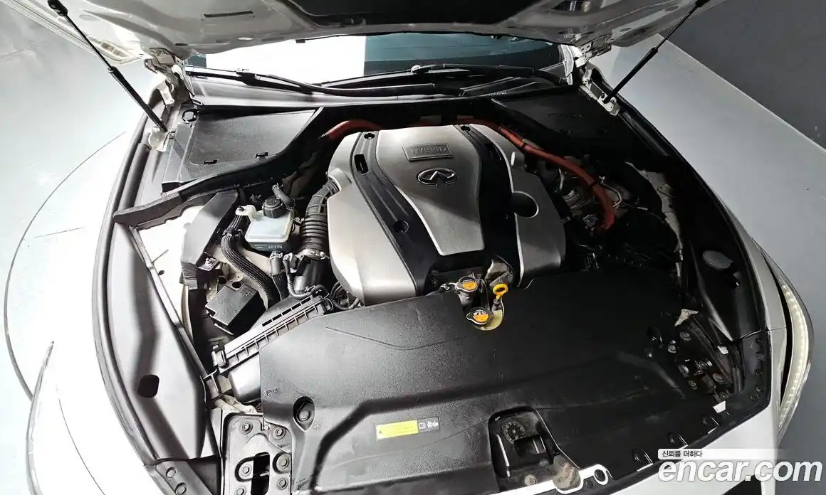 Infiniti Q50 2016 3.5 гидро в Москве № 2065183, фото 6