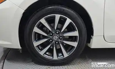 Nissan Altima 2016 2.5 гидро в Москве № 2065559, миниатюра 5