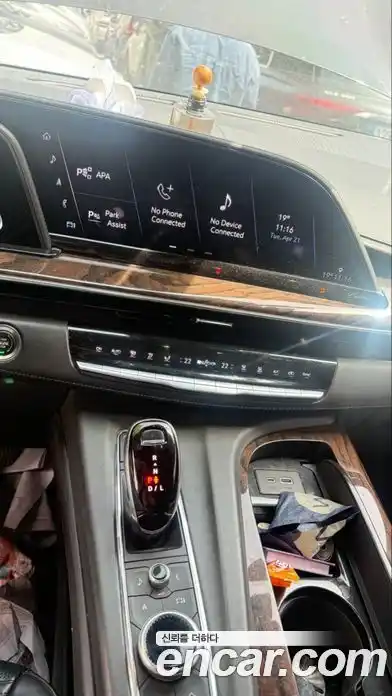 Cadillac Escalade 2021 6.2 гидро в Москве № 2065783, миниатюра 9