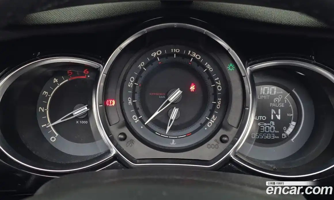 Citroen DS3 2015 1.6 робот в Москве № 2065960, фото 8
