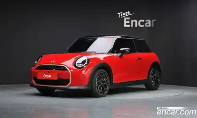 Mini Cooper, 2024