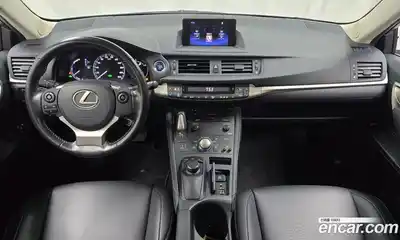 Lexus CT200h 2016 1.8 гидро в Москве № 214591, миниатюра 7