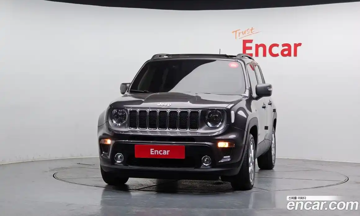 Jeep Renegade 2021 2.4 гидро в Москве № 215473, фото 3