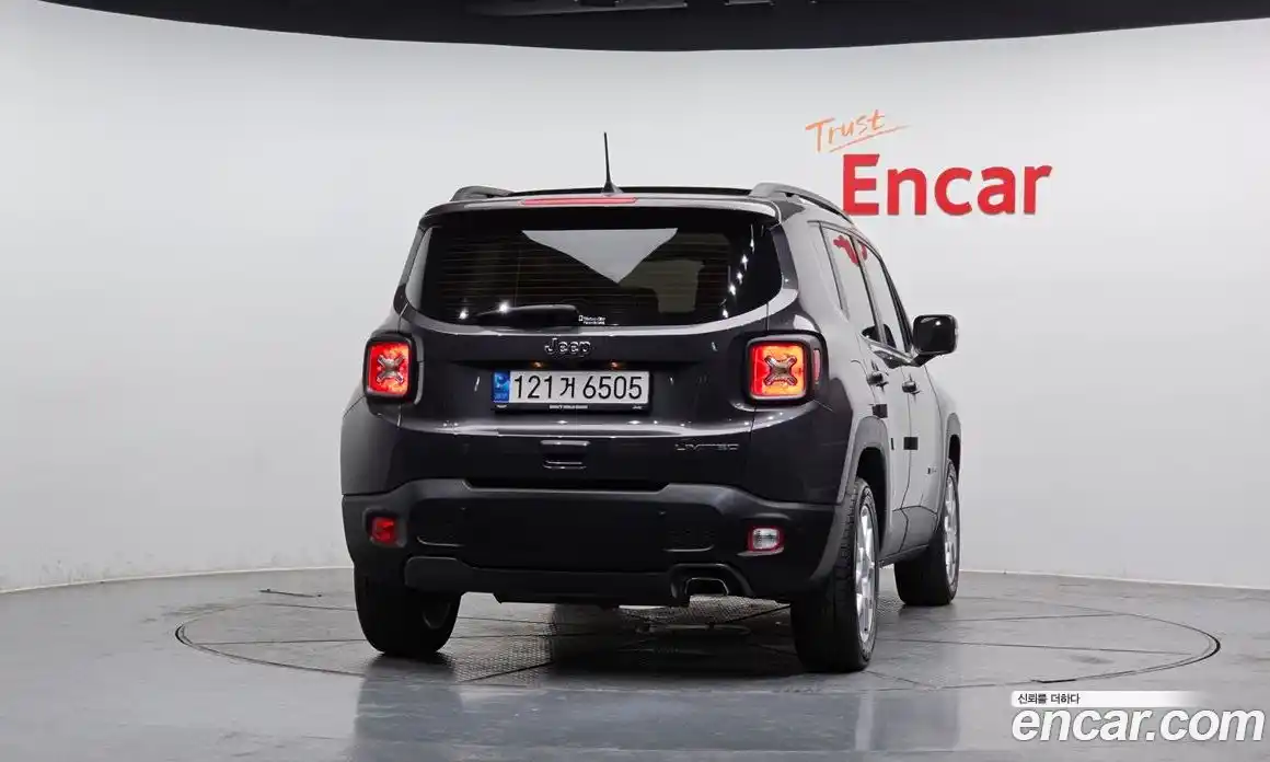 Jeep Renegade 2021 2.4 гидро в Москве № 215473, фото 4