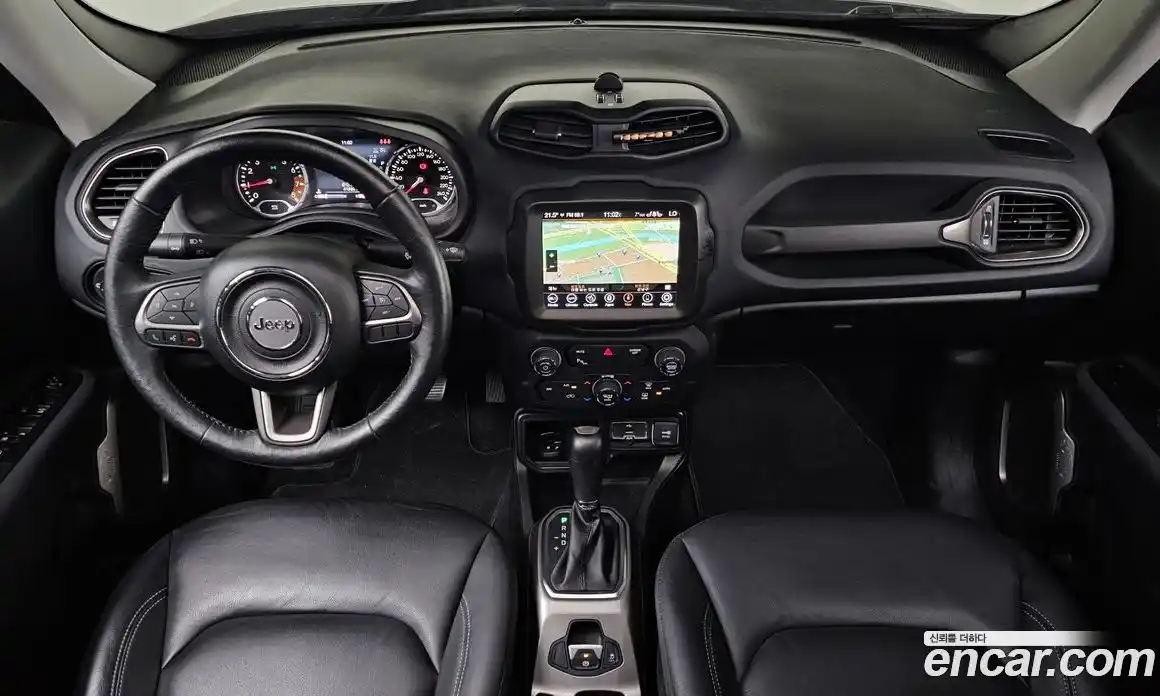 Jeep Renegade 2021 2.4 гидро в Москве № 215473, фото 7