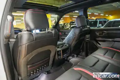 Dodge Ram Pick Up 2022 6.2 гидро в Москве № 233578, миниатюра 12