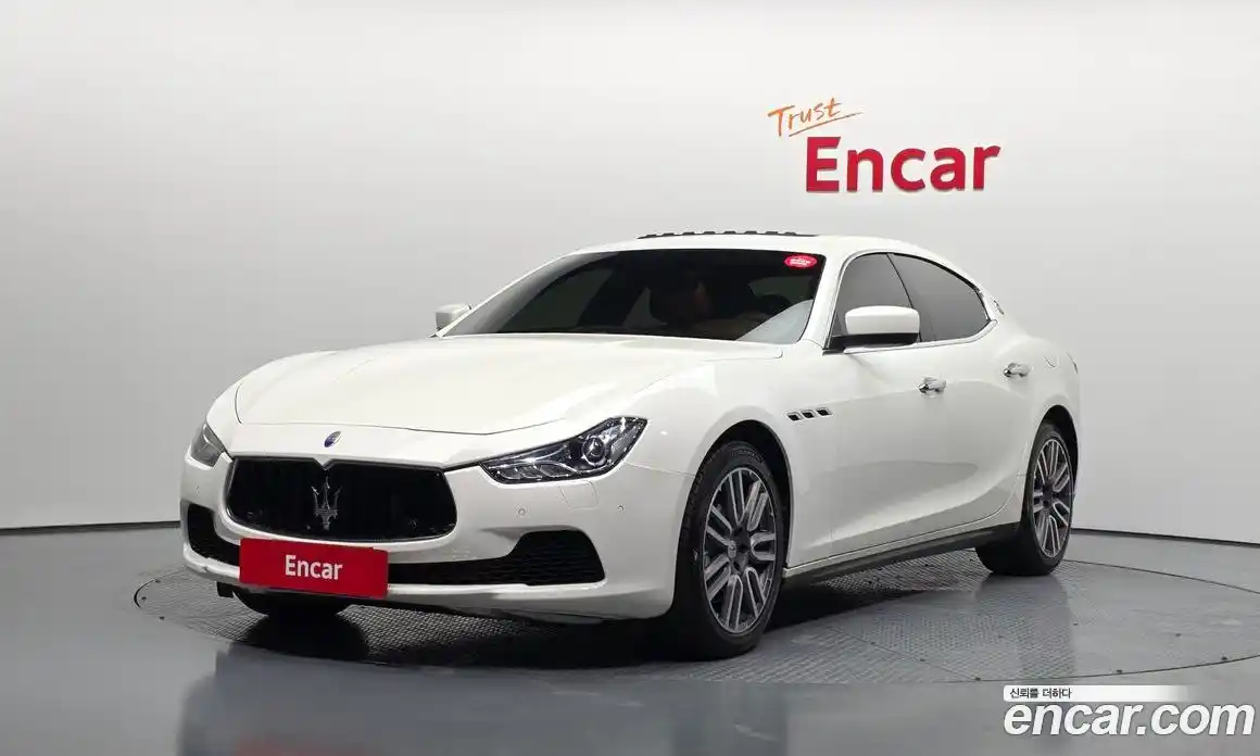 Maserati Ghibli 2016 3.0 гидро, фото 1