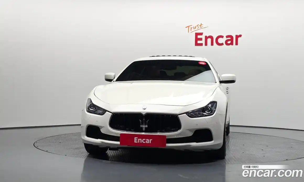 Maserati Ghibli 2016 3.0 гидро, фото 3