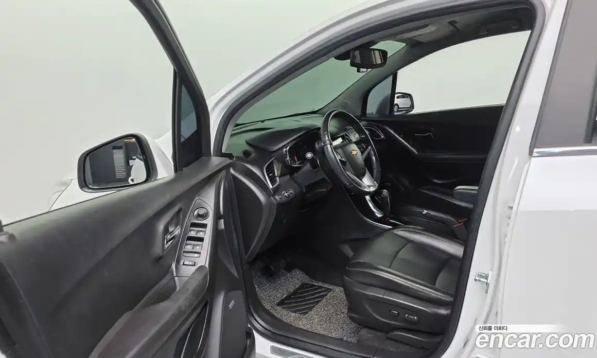 Chevrolet Trax 2019 1.4 гидро в Москве № 59652, фото 11