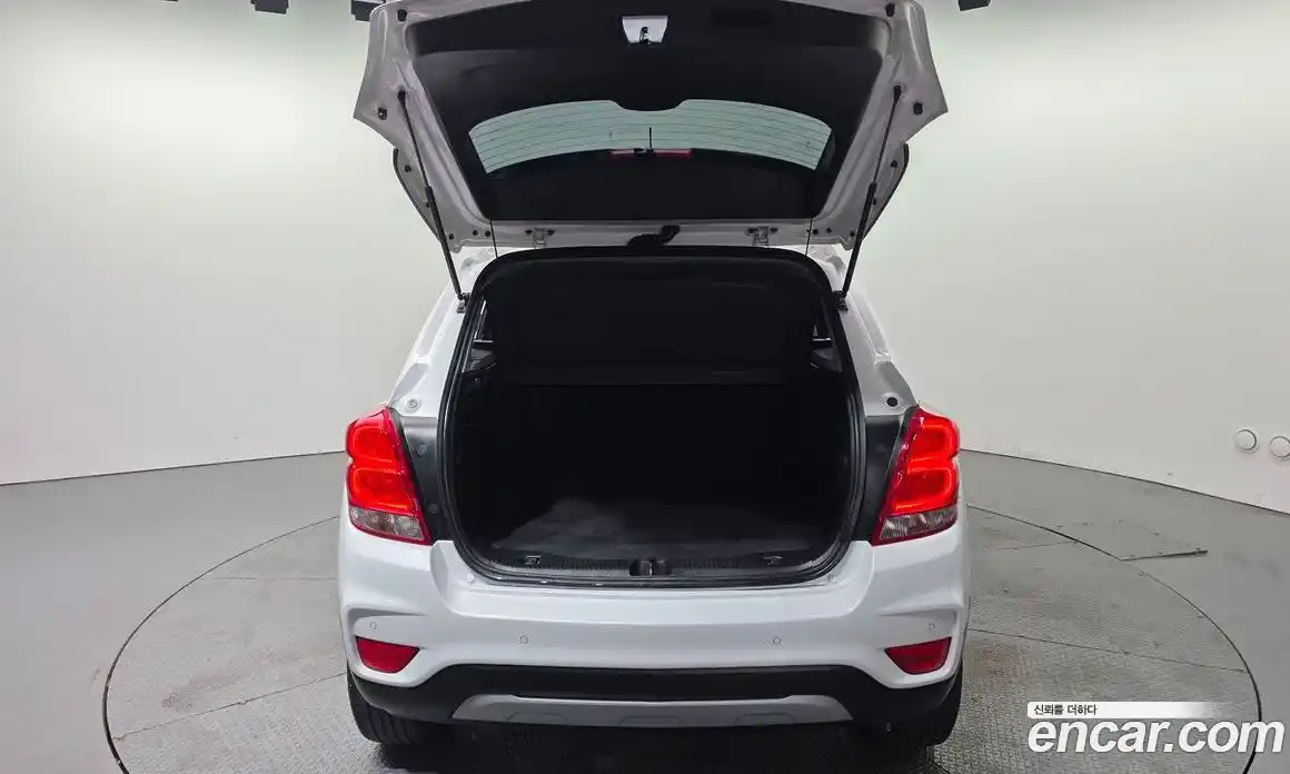 Chevrolet Trax 2019 1.4 гидро в Москве № 59652, фото 20