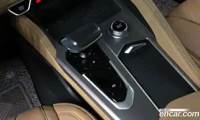 Renault Grand Koleos 2024 1.5 гидро в Москве № 106012, миниатюра 9