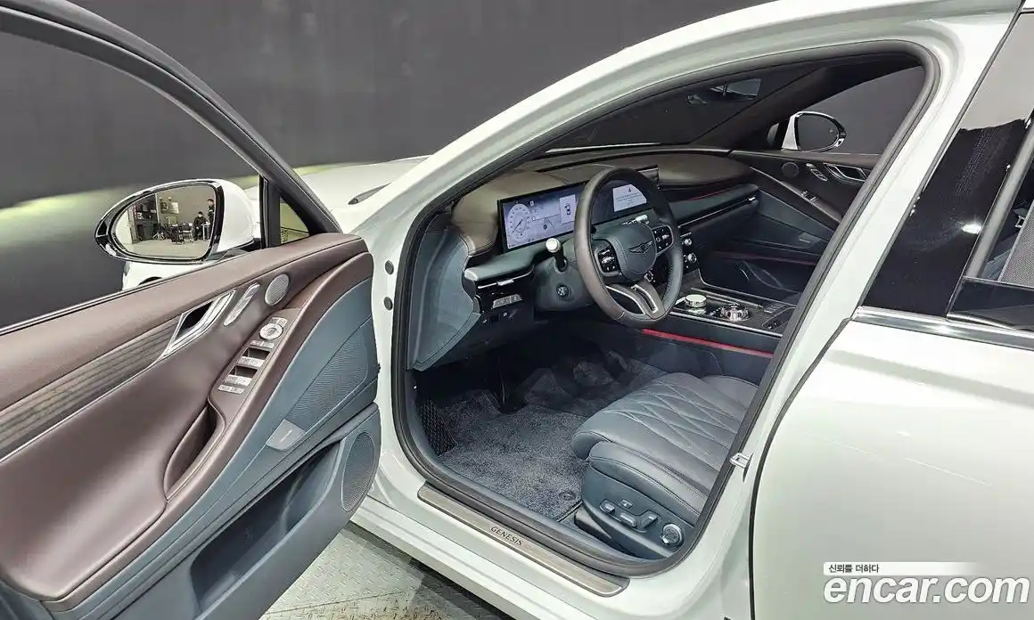 Genesis G80 2024 2.5 гидро в Москве № 122449, фото 11