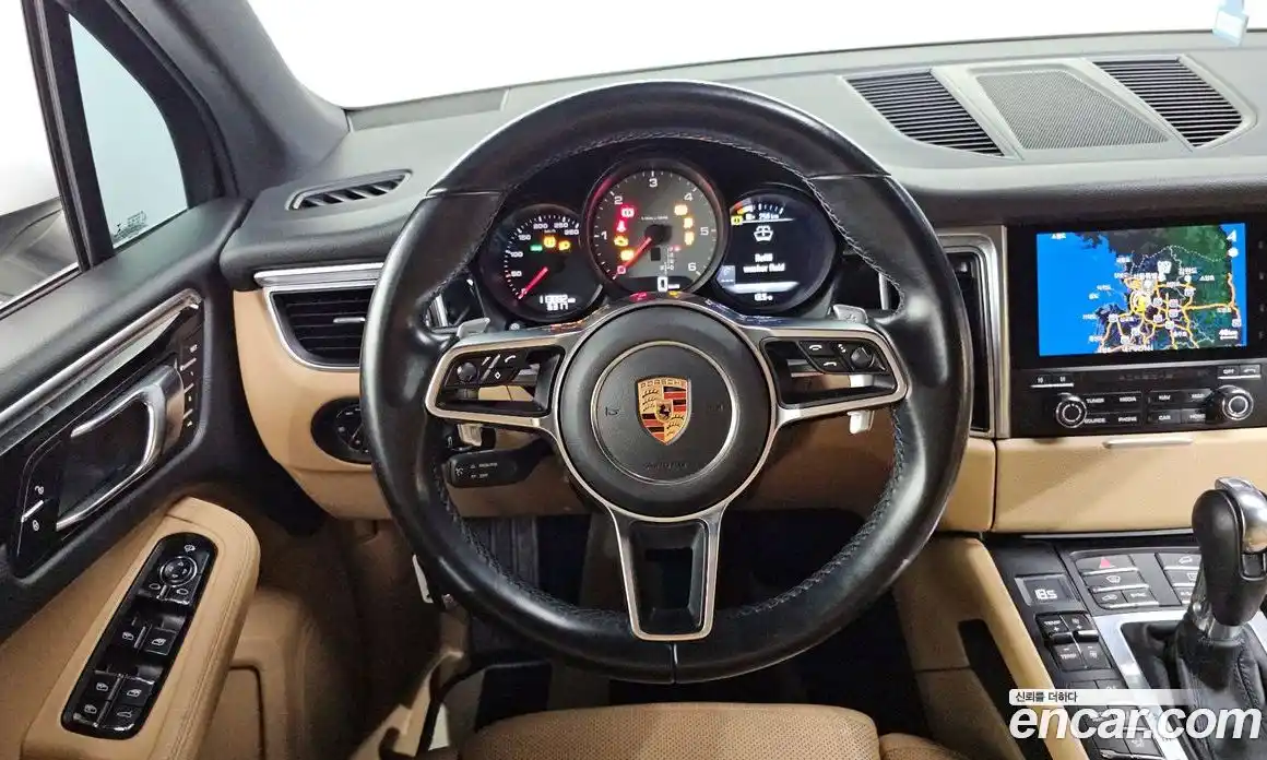 Porsche Macan 2017 3.0 гидро в Москве № 1280683, фото 18