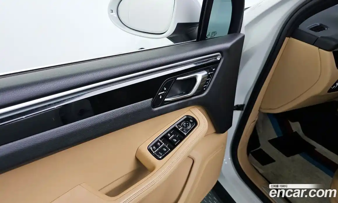Porsche Macan 2017 3.0 гидро в Москве № 1280683, фото 33