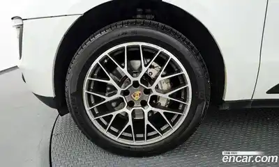 Porsche Macan 2017 3.0 гидро в Москве № 1280683, миниатюра 4