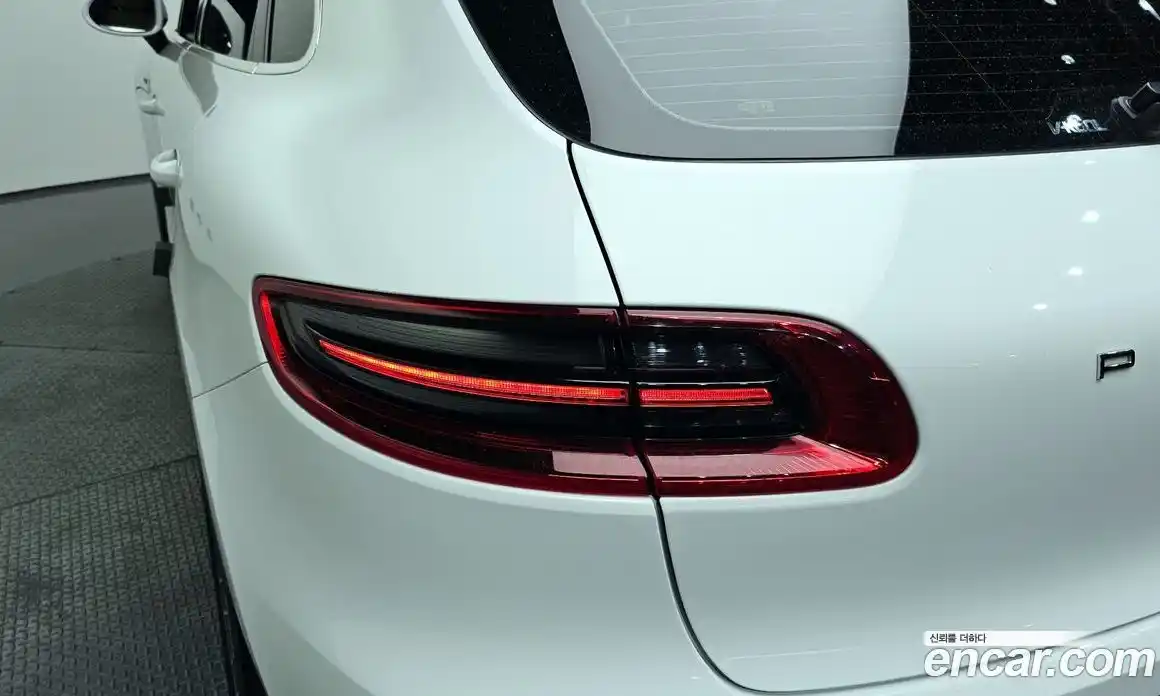 Porsche Macan 2017 3.0 гидро в Москве № 1280683, фото 8