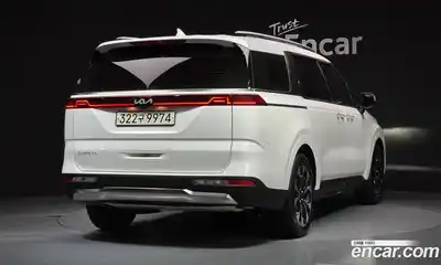 Kia Canival 2023 2.2 гидро в Москве № 132324, миниатюра 2