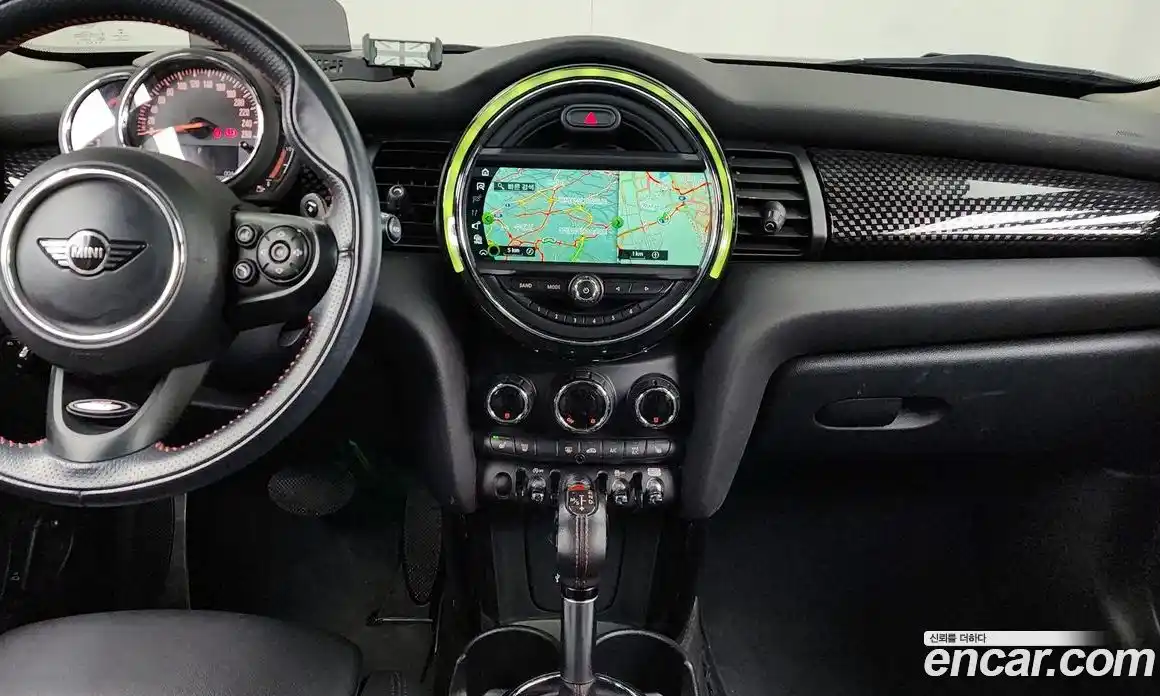 Mini Cooper 2018 2.0 гидро в Москве № 134979, фото 14