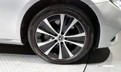Mercedes-Benz E-Class 2019 2.0 гидро в Москве, миниатюра 5