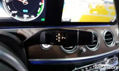 Mercedes-Benz E-Class 2019 2.0 гидро в Москве, миниатюра 9