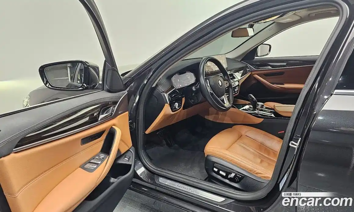 BMW 5-Series 2023 2.0 гидро в Москве, фото 10