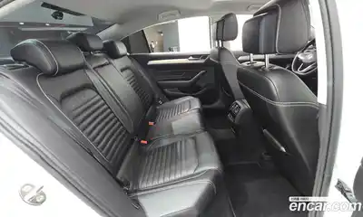 Volkswagen Passat 2022 2.0 гидро в Москве № 168759, миниатюра 12