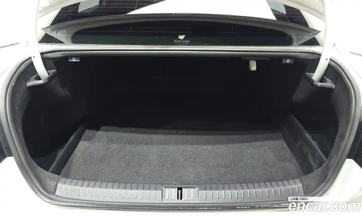 Volkswagen Passat 2022 2.0 гидро в Москве № 168759, фото 20