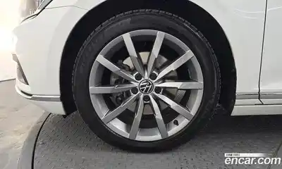Volkswagen Passat 2022 2.0 гидро в Москве № 168759, миниатюра 5
