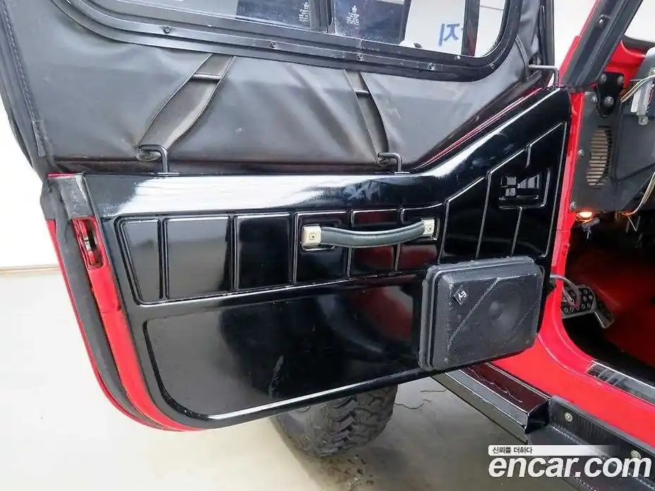 Jeep Wrangler 1993 4.0 гидро в Москве № 170105, фото 15