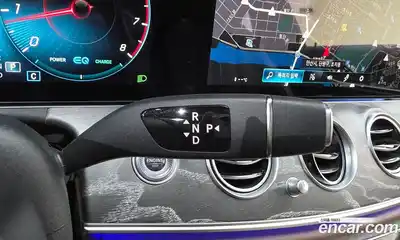 Mercedes-Benz E-Class 2022 2.0 гидро в Москве № 1833225, миниатюра 12