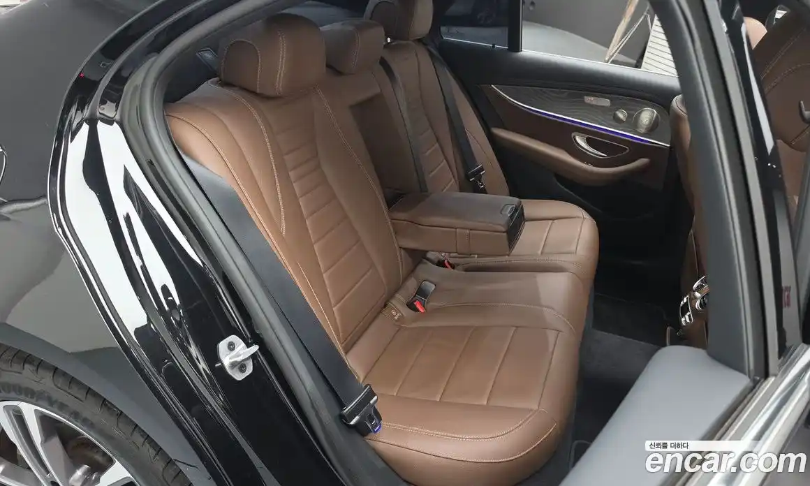 Mercedes-Benz E-Class 2022 2.0 гидро в Москве № 1833225, фото 16