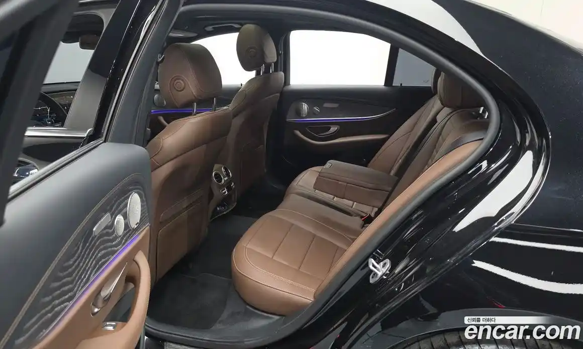 Mercedes-Benz E-Class 2022 2.0 гидро в Москве № 1833225, фото 17