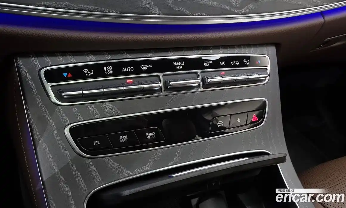 Mercedes-Benz E-Class 2022 2.0 гидро в Москве № 1833225, фото 30