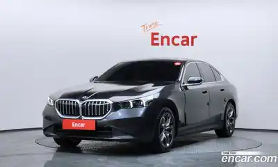 BMW 5-Series, 2024