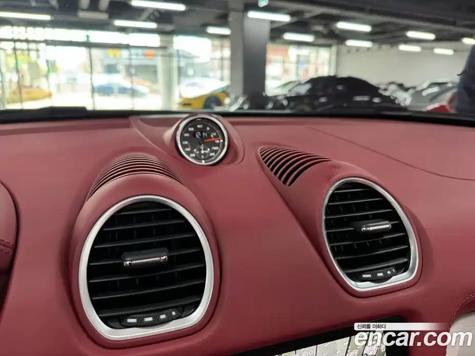 Porsche 718 2022 4.0 гидро в Москве, фото 10