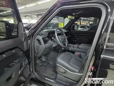 Land Rover Defender 2025 3.0 гидро в Москве № 198091, миниатюра 7