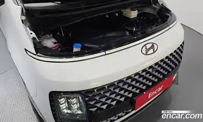 Hyundai Staria 2021 2.2 гидро в Москве № 2049651, миниатюра 6