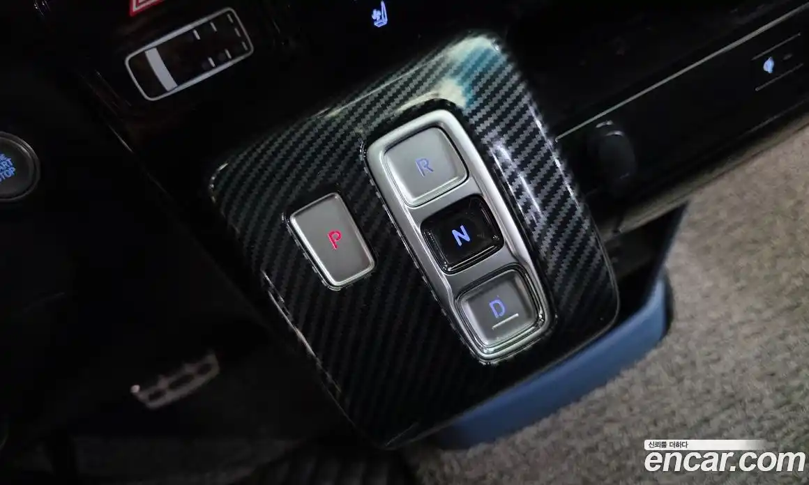 Hyundai Staria 2021 2.2 гидро в Москве № 2049651, фото 9