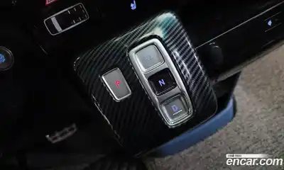 Hyundai Staria 2021 2.2 гидро в Москве № 2049651, миниатюра 9